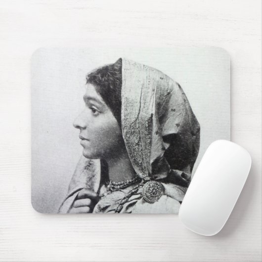 Sarojini Naidu Muismat (Met muis)