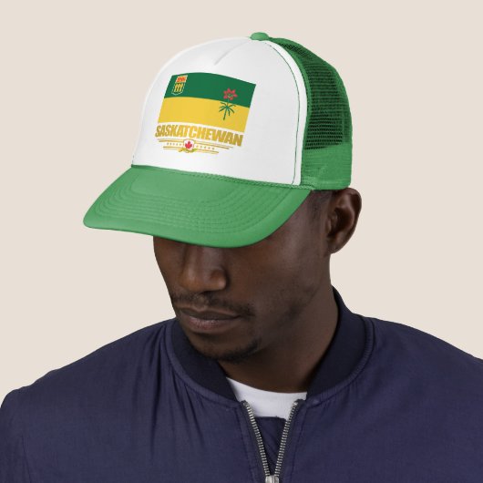 Saskatchewan Flag Trucker Pet (In situ)