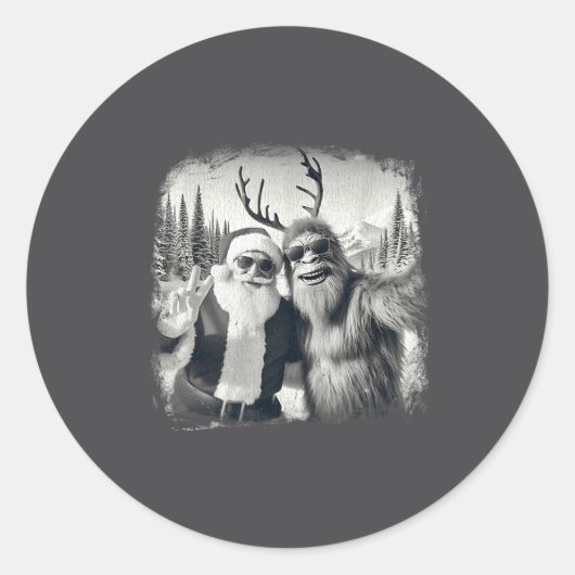 Sasquatch 67 Christmas Tree Funny Santa Bigfoot  Ronde Sticker (Voorkant)