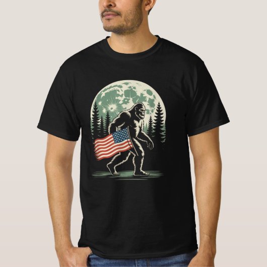 Sasquatch Amerikaanse vlag voor 4 juli Bigfoot T-shirt (Voorkant)