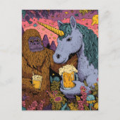 Sasquatch and a Unicorn Enjoying Beer Briefkaart (Voorkant)
