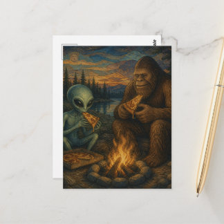 Sasquatch and an Alien Eating Pizza at Campfire Briefkaart