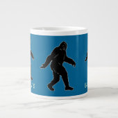 Sasquatch Believe Jumbo Mok (blauw) (Voorkant)