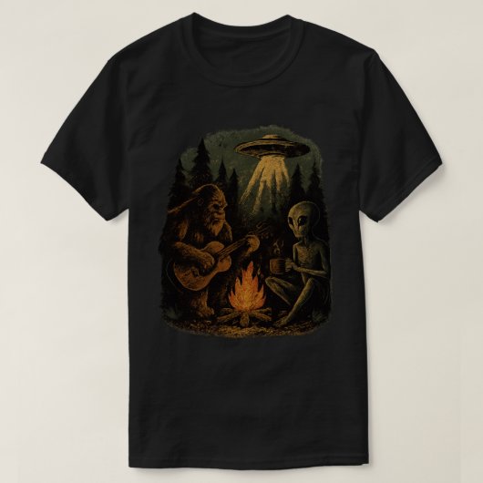 Sasquatch Bigfoot Guitar And Alien Campfire UFO T-shirt (Design voorkant)