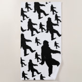 Sasquatch Bigfoot Silhouette Squatchin Strandlaken (Voorkant)