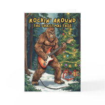 Sasquatch die rond de kerstboom rockt