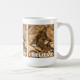Sasquatch Dirt Bike Big Foot Motocross Funny Mug Koffiemok