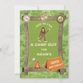 Sasquatch en Camo Camp Out Birthday Party Kaart (Voorkant)