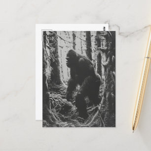 Sasquatch in het bos zwart-wit briefkaart