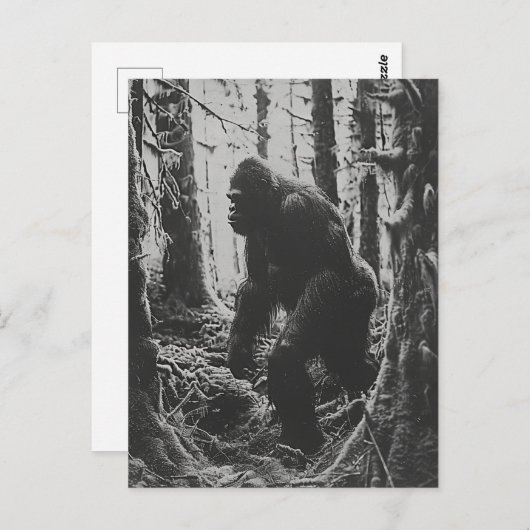 Sasquatch in het bos zwart-wit briefkaart (Voorkant / Achterkant)