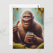 Sasquatch in mossy bos met gevonden pot van jerky briefkaart (Voorkant / Achterkant)