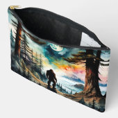 Sasquatch op een boskam boven de oceaan etui (Open)