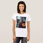Sasquatch op Halloween T-shirt (Voorkant volledig)
