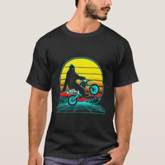 Sasquatch op motorvaporwave t-shirt