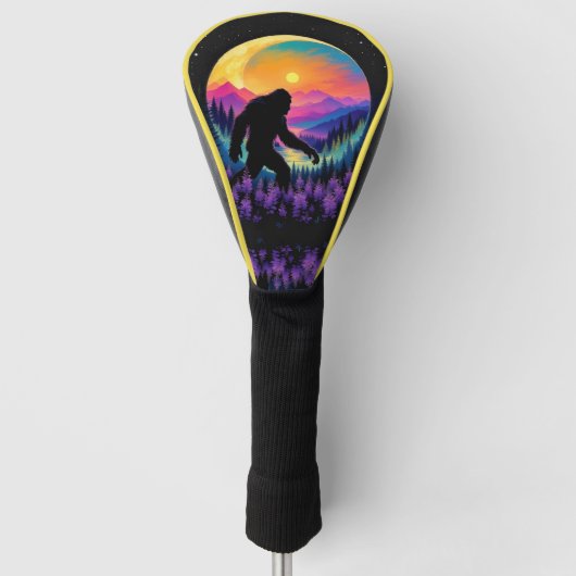 Sasquatch Rainbow Mountain Maan Muur Klok Golfheadcover (Voorkant)