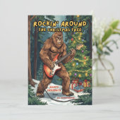 Sasquatch Rockin’ Around the Christmas Tree  Feestdagenkaart (Staand voorkant)