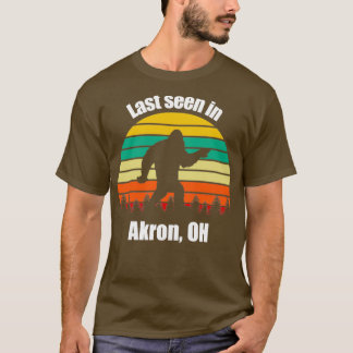 Sasquatch seti laatst gezien in Akron Ohio in Y T-shirt
