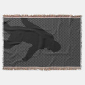 Sasquatch Silhouette on Carbon Fiber decor Deken (Voorkant)