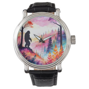 Sasquatch Staande op Ridge met uitzicht op het bos Horloge