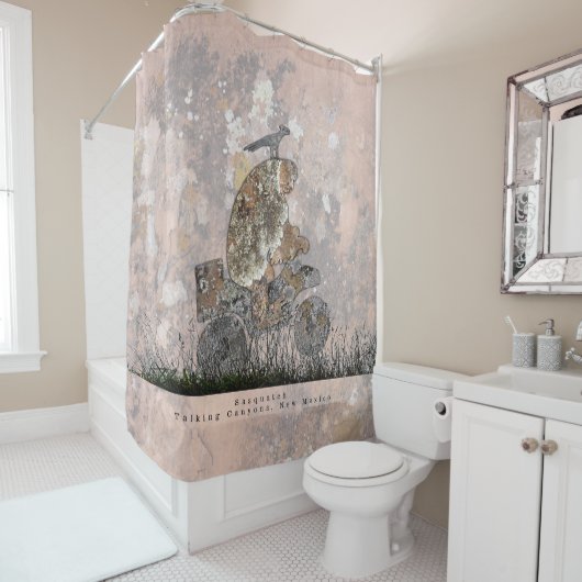 Sasquatch Talking Canyons, New Mexico Douchegordijn (In situ)