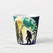 Sasquatch Volle Maan Latte Mok (Voorkant)