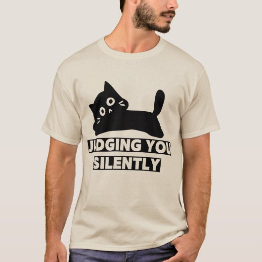 Sassy Cat Peeking T-Shirt – Perfect voor kattenlie (Voorkant)