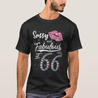 Sassy en fabelachtig op 66 66th K kroonlippen T-shirt