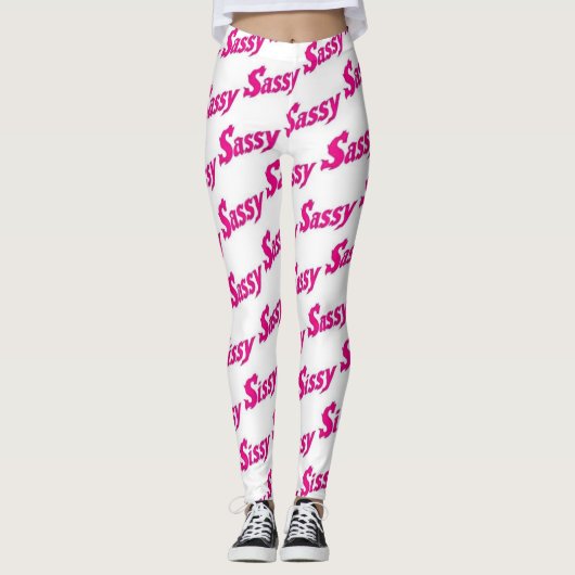 Sassy  Fire Roze Typografie Patroon Leggings (Voorkant)