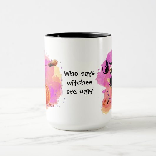 Sassy Halloween-heks met kat Mok (Midden)