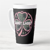 Sassy Lassy Grunge Roze Klaver T-shirt Latte Mok (Linkerhoek)