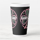 Sassy Lassy Grunge Roze Klaver T-shirt Latte Mok (Voorkant)