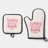 Sassy Like My Mama Personalized Kids Ovenwant & Pannenlap Set (Voorkant)
