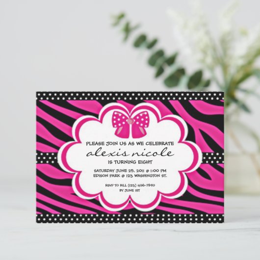 Sassy Pink Invite Kaart (Staand voorkant)