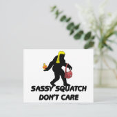 Sassy Squatch maakt niet uit Briefkaart (Staand voorkant)