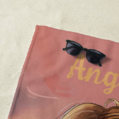 Sassy Summer Lady Gepersonaliseerde naam Strandlaken (In situ)