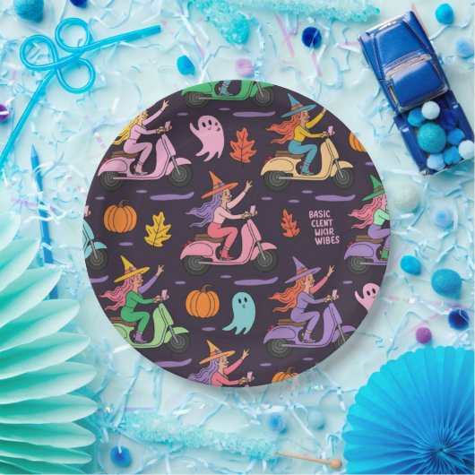 Sassy Witch Bromfietspatroon – Schattigee pastelhe Papieren Bordje (Feest)