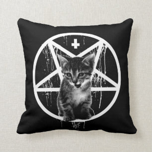 Satanic Kitten Pillow Kussen