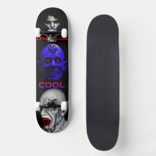 SATANIC Skateboard (Voorkant)