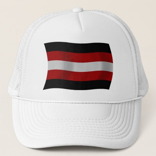Satanisme Vlag Hoed Trucker Pet (Voorkant)