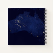 Satelliet de nachtlichten van Australië. Notitieboek (Achterkant)