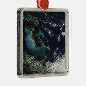 Satelliet-uitzicht van de Bahama-eilanden Metalen Ornament (Rechts)