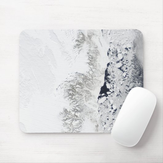 Satelliet-uitzicht van de oostkust van Greenlan Muismat (Met muis)