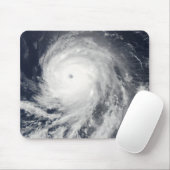 Satelliet-uitzicht van de orkaan Celia Muismat (Met muis)