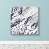 Satelliet-uitzicht van een gletsjer van de Himalay Canvas Afdruk (Insitu (Houten vloer))