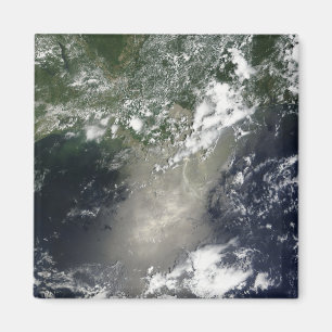 Satelliet-uitzicht van olielevers en olielonijnen magneet