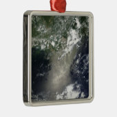 Satelliet-uitzicht van olielevers en olielonijnen metalen ornament (Rechts)