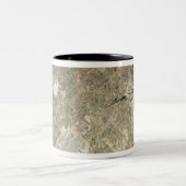 Satelliet-uitzicht van Persepolis Tweekleurige Koffiemok (Center)