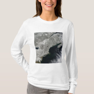 Satelliet-uitzicht van sneeuw t-shirt