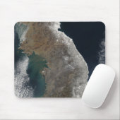 Satelliet-uitzicht van sneeuwval muismat (Met muis)