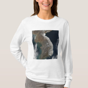 Satelliet-uitzicht van sneeuwval t-shirt